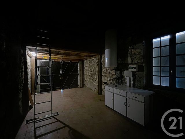 maison à louer - 4 pièces - 174.38 m2 - CASTERA LECTOUROIS - 32 - MIDI-PYRENEES - Century 21 J.V. Immobilier