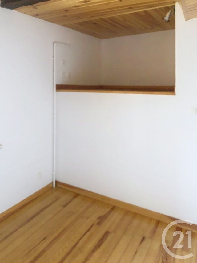 maison à louer - 2 pièces - 72.81 m2 - MONTESTRUC SUR GERS - 32 - MIDI-PYRENEES - Century 21 J.V. Immobilier