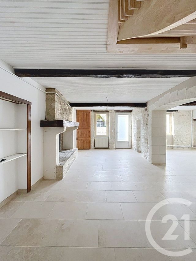 maison à louer - 5 pièces - 164.83 m2 - LECTOURE - 32 - MIDI-PYRENEES - Century 21 J.V. Immobilier