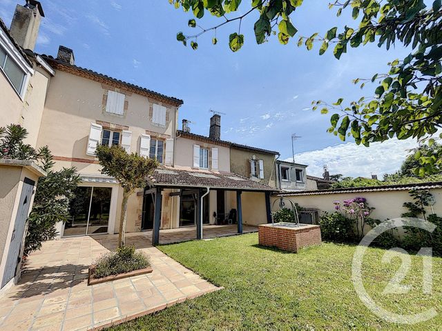 maison à vendre - 6 pièces - 200.04 m2 - FLEURANCE - 32 - MIDI-PYRENEES - Century 21 J.V. Immobilier maison à vendre - 6 pièces - 200.04 m2 - FLEURANCE - 32 - MIDI-PYRENEES - Century 21 J.V. Immobilier