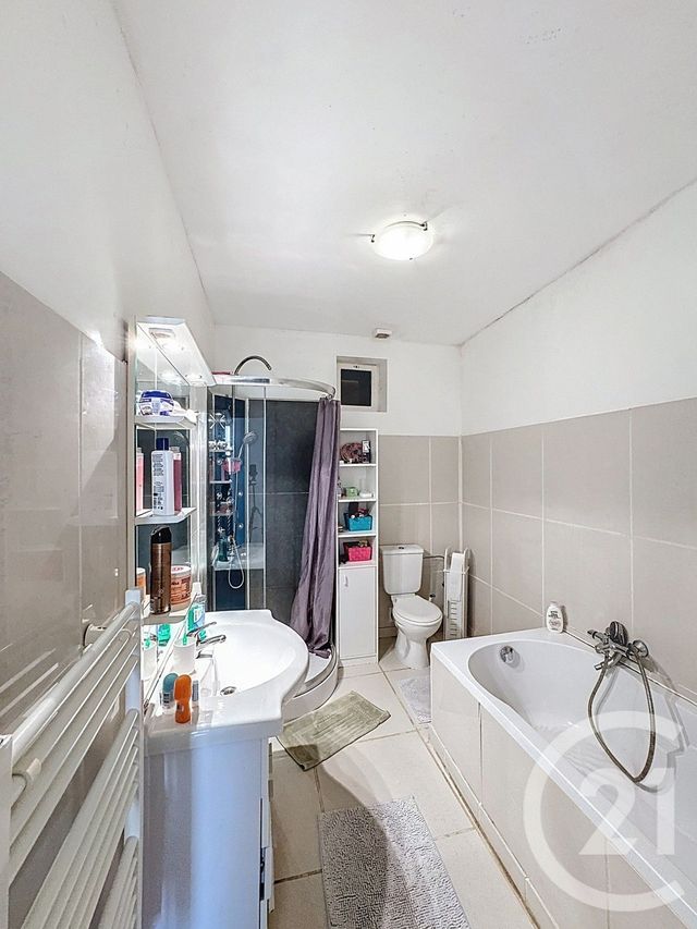 maison à vendre - 6 pièces - 180.79 m2 - CASTERA VERDUZAN - 32 - MIDI-PYRENEES - Century 21 J.V. Immobilier