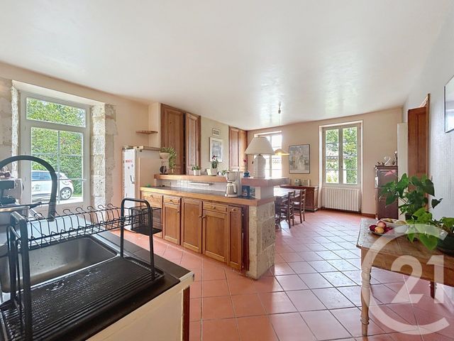 Afficher la photo en grand maison à vendre - 6 pièces - 235.68 m2 - CONDOM - 32 - MIDI-PYRENEES - Century 21 J.V. Immobilier