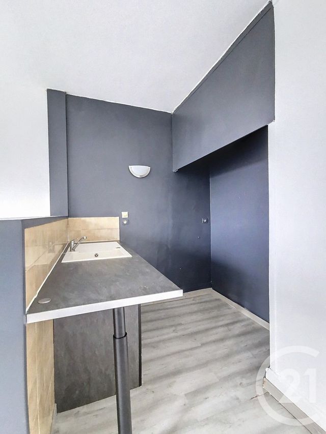 Appartement T3 à vendre - 3 pièces - 51.4 m2 - CONDOM - 32 - MIDI-PYRENEES - Century 21 J.V. Immobilier