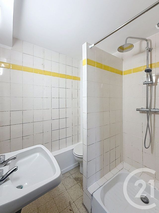 Appartement T2 à vendre - 2 pièces - 28.05 m2 - CONDOM - 32 - MIDI-PYRENEES - Century 21 J.V. Immobilier