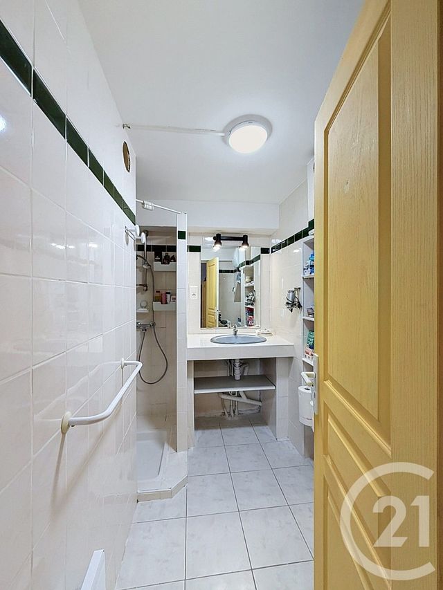 Appartement T2 à vendre - 2 pièces - 28.05 m2 - CONDOM - 32 - MIDI-PYRENEES - Century 21 J.V. Immobilier