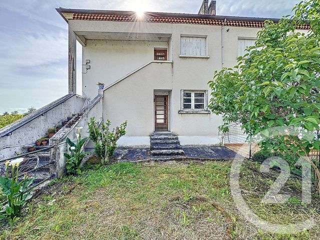 Appartement T3 à vendre - 3 pièces - 51.7 m2 - CONDOM - 32 - MIDI-PYRENEES - Century 21 J.V. Immobilier