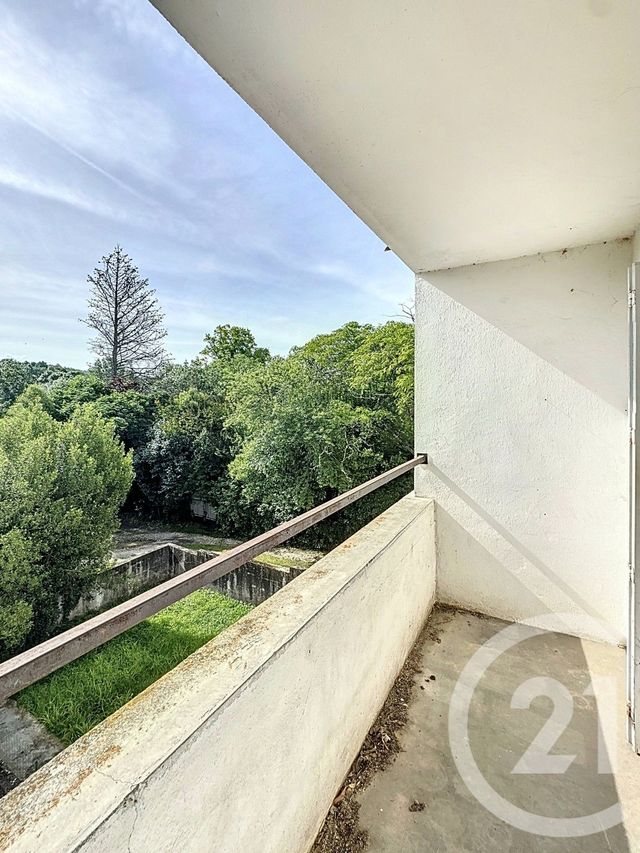 Appartement T3 à vendre - 3 pièces - 51.7 m2 - CONDOM - 32 - MIDI-PYRENEES - Century 21 J.V. Immobilier